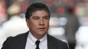 Manuel Monsalve levanta secreto bancario en investigación por gastos reservados.