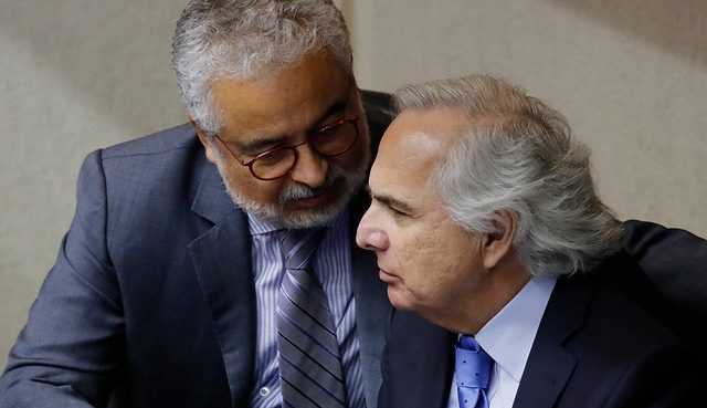 Andrés Chadwick rompe el silencio