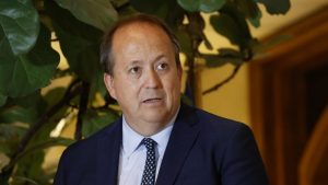 Fiscal Ángel Valencia explica medidas contra filtraciones en investigaciones penales.