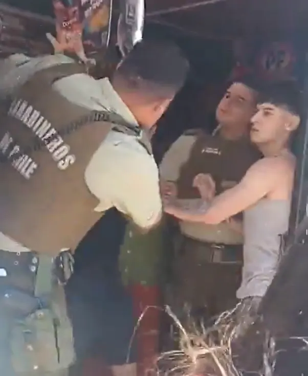 Agreden a Carabineros en San Antonio