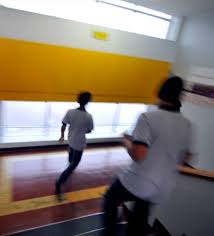 Niño empalado en un colegio de Santiago; Tribunal de Familia asume caso