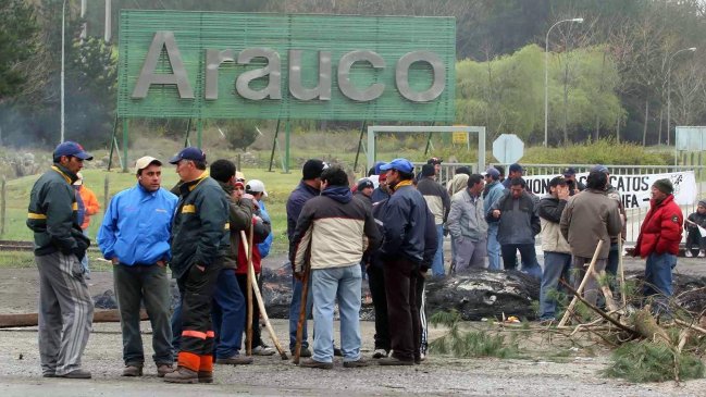Trabajadores de Celulosa Arauco logran acuerdo tras huelga