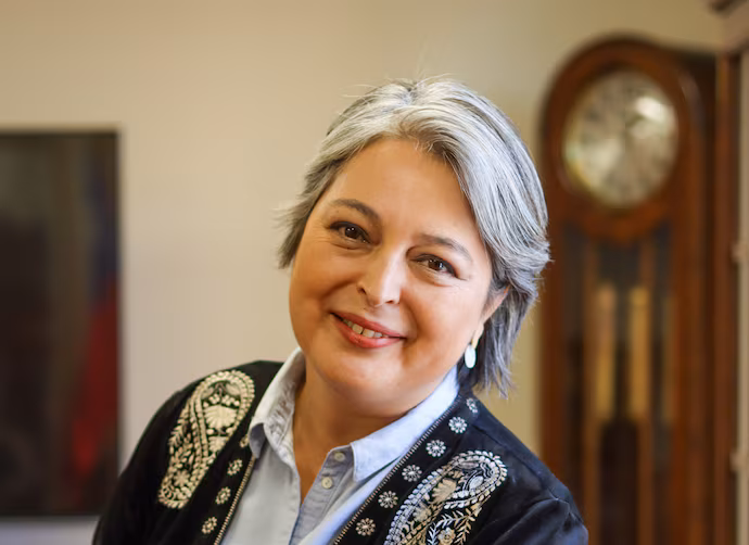 Jeannette Jara candidatura presidencial con los pies en la tierra vamos por el triunfo exministra camino presidencial