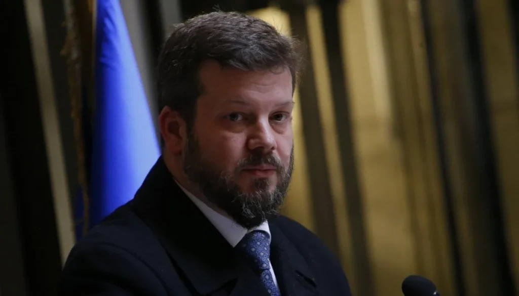 El candidato presidencial del PNL, Johannes Kaiser, durante su visita a la Región del Biobío.